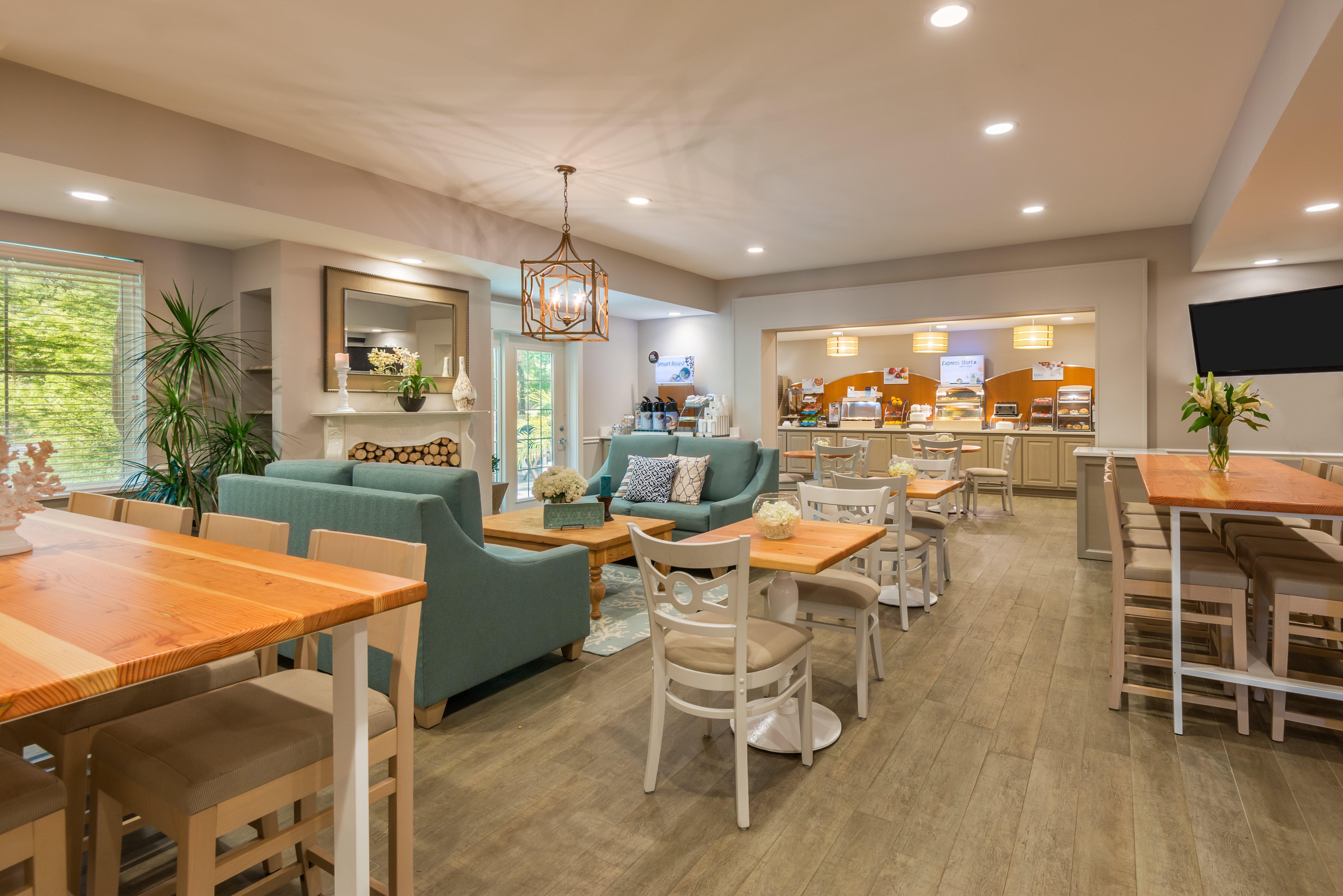 Holiday Inn Express Fairhope - Point Clear By Ihg Buitenkant foto