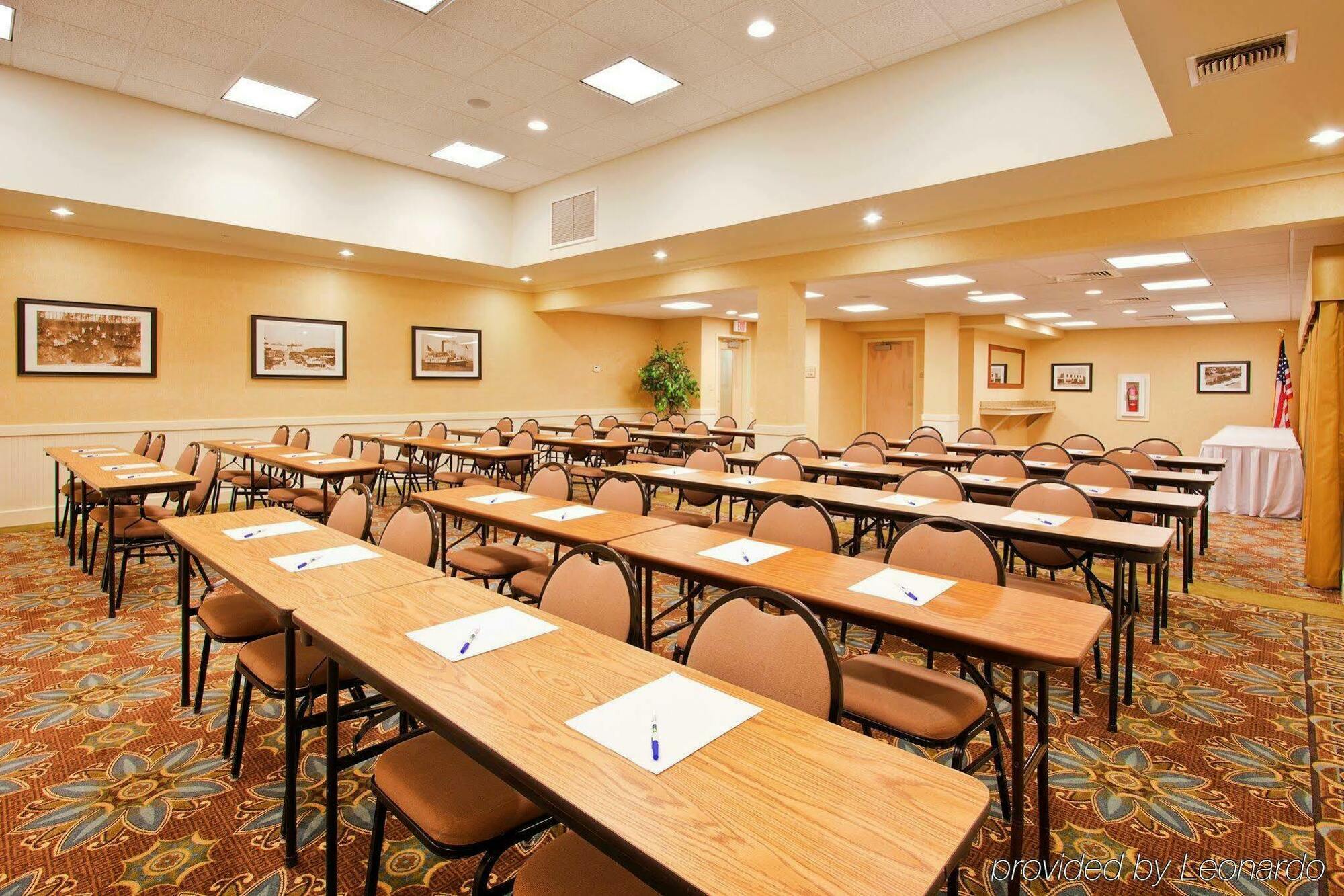 Holiday Inn Express Fairhope - Point Clear By Ihg Buitenkant foto